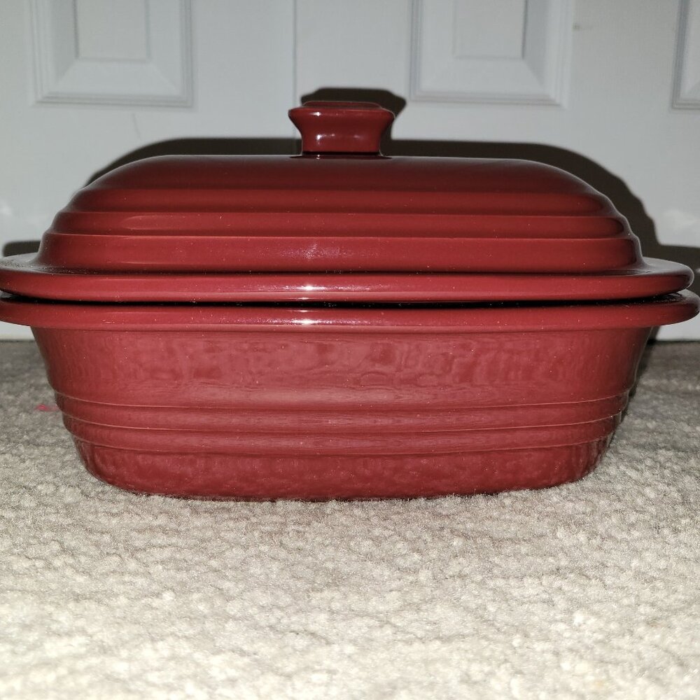 Deep Covered Baker by Pampered Chef